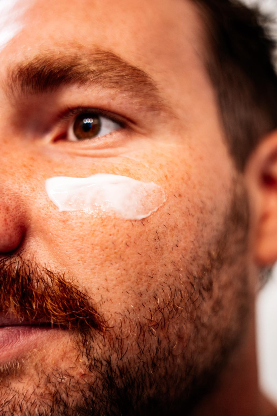 10 Winter Skincare Essentials for Men: Upgrade Your Routine